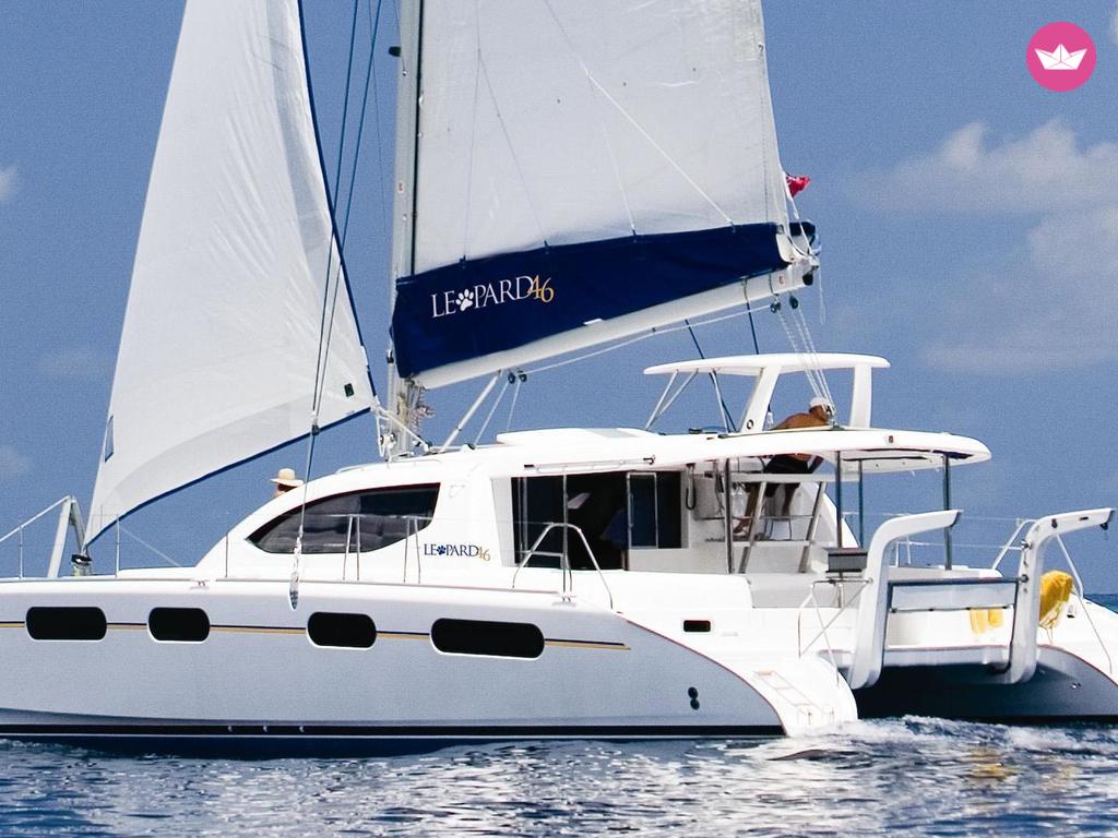 Catamaran ROBERTSON & CAINE LEOPARD 4600 14.13m. rental Procida