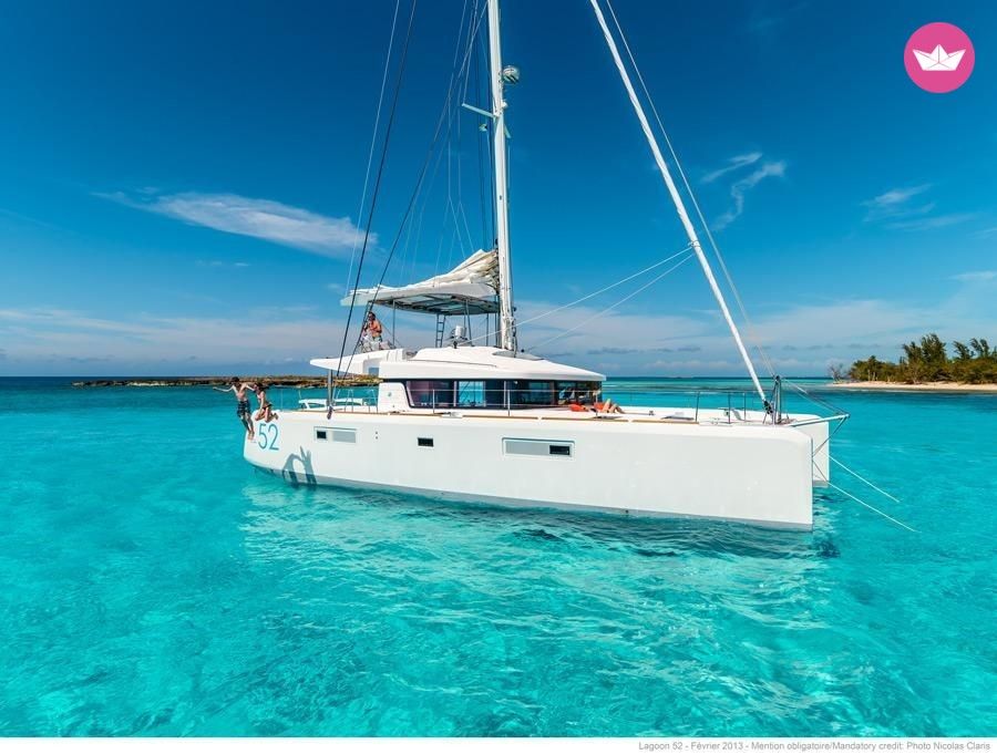 Catamaran LAGOON 52 15.84m. rental Elliniko