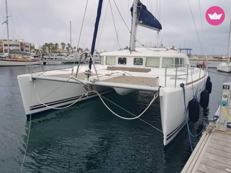 Lagoon 440 Charter in United States