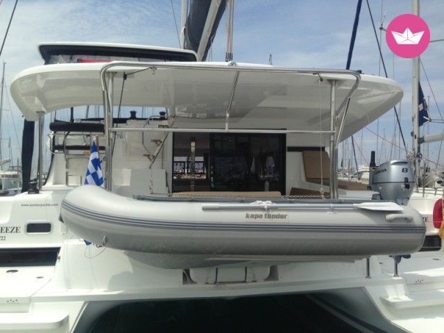 Catamaran LAGOON 42 12.94m. Charter in Greece