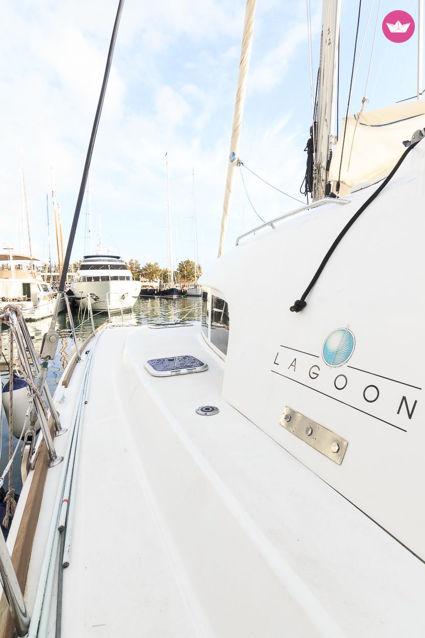 Catamaran LAGOON 380 11.35m. rental La Orotava