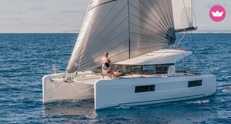 Catamaran LAGOON 40 11.74m. rental Lorient