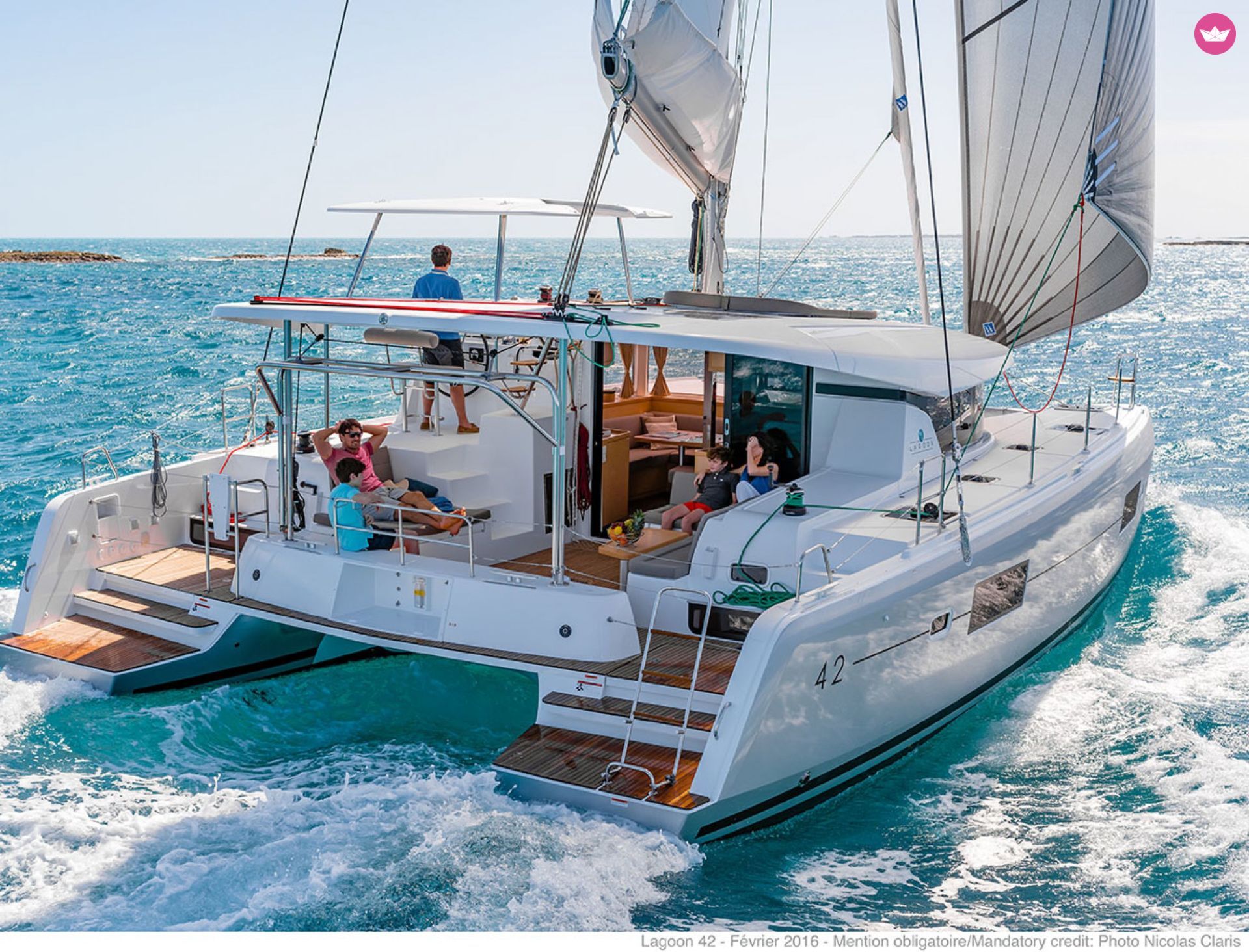 Catamaran LAGOON 42 12.8m. rental Lorient