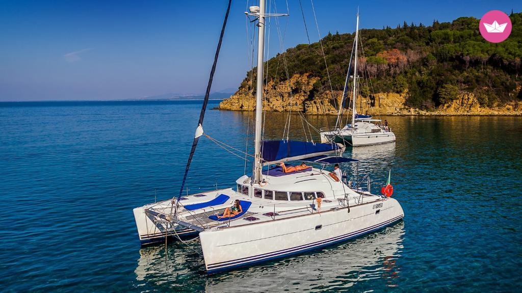 Catamaran LAGOON 41 12m. rental Scarlino