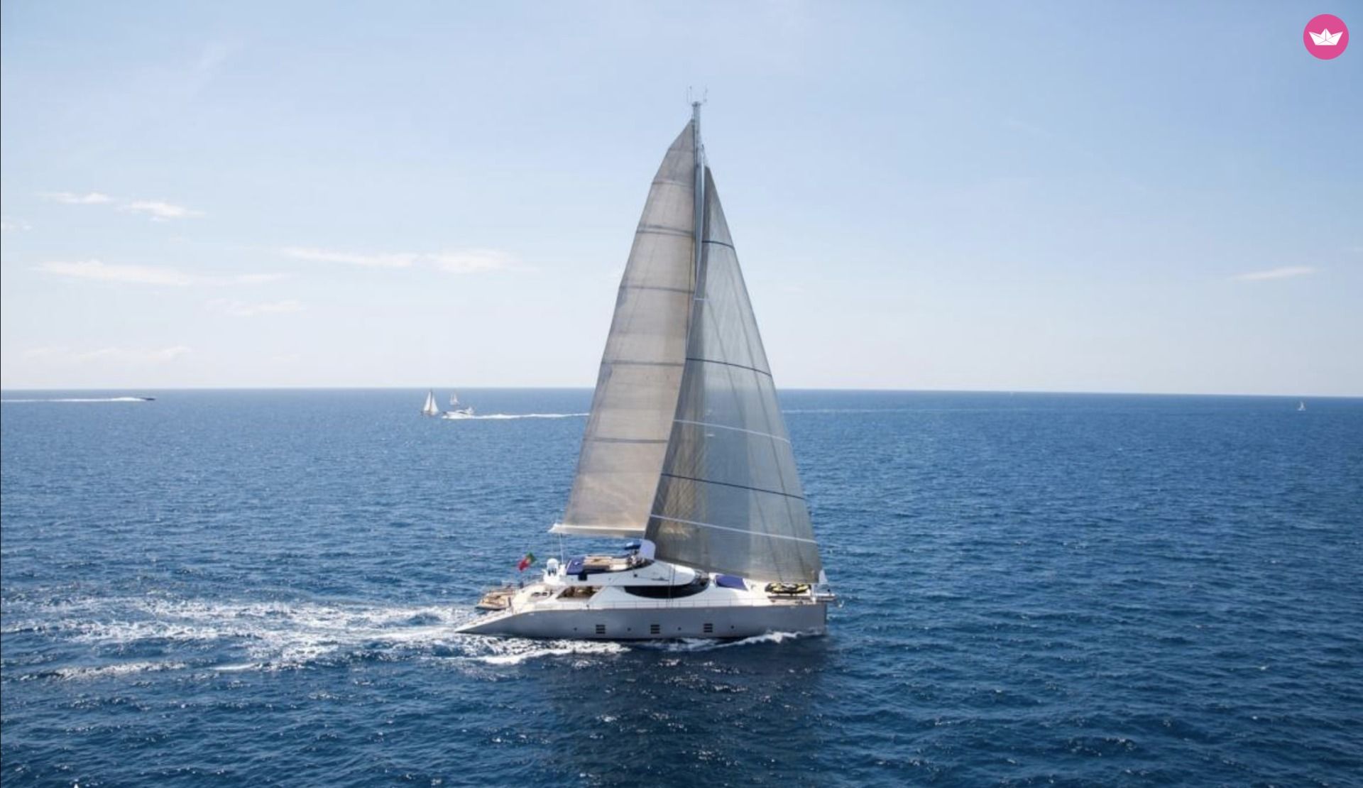 Catamaran Cuneo Marine 31 m 31m. rental Cannes