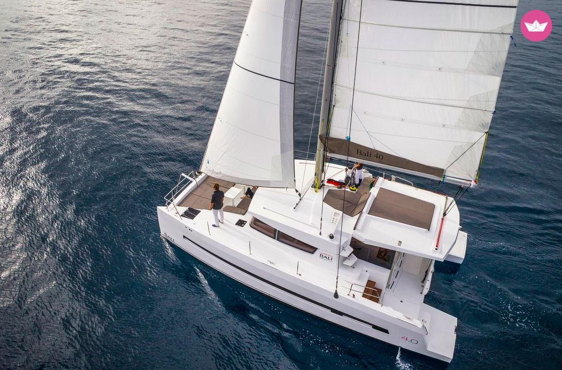 Catamaran BALI - CATANA BALI 4.0 12.2m. Charter in France