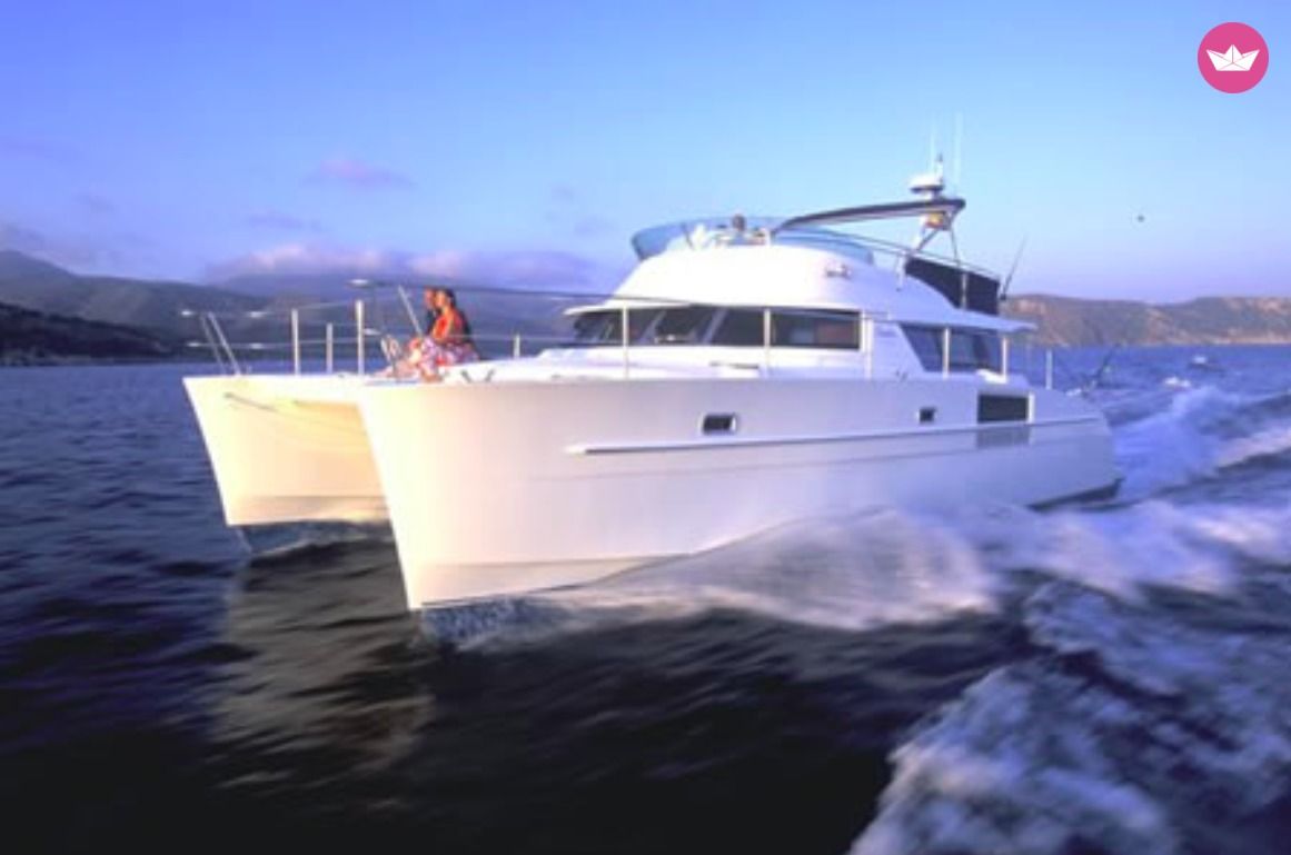 Catamaran Cumberland 43 13.4m. rental València