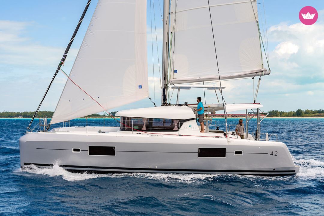Catamaran LAGOON 42 12.8m. rental Genova
