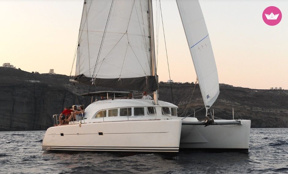 Luxury cruises in Santorini with Catamaran Lagoon 380! rental Thira