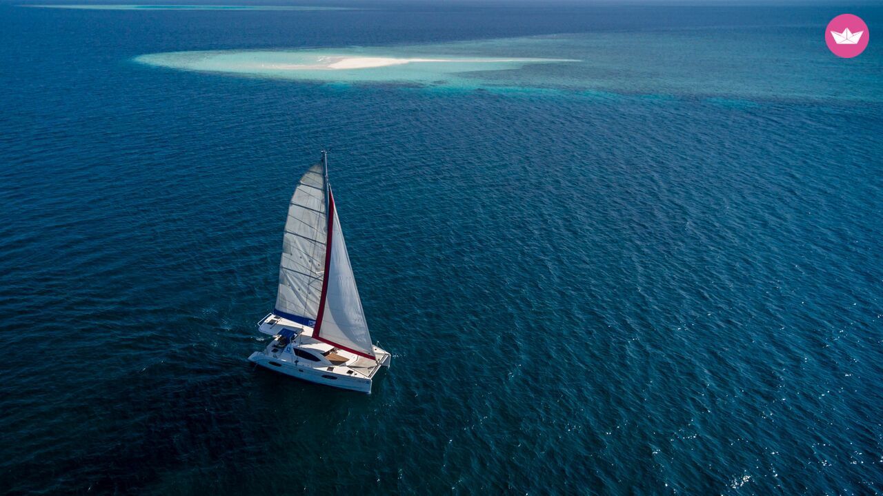 Catamaran Leopard - Robertson & Caine 38 11.43m. Charter in Maldives