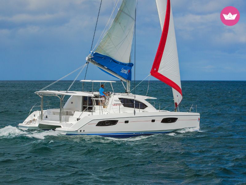 Catamaran Sunsail 444 12.98m. rental Pireas