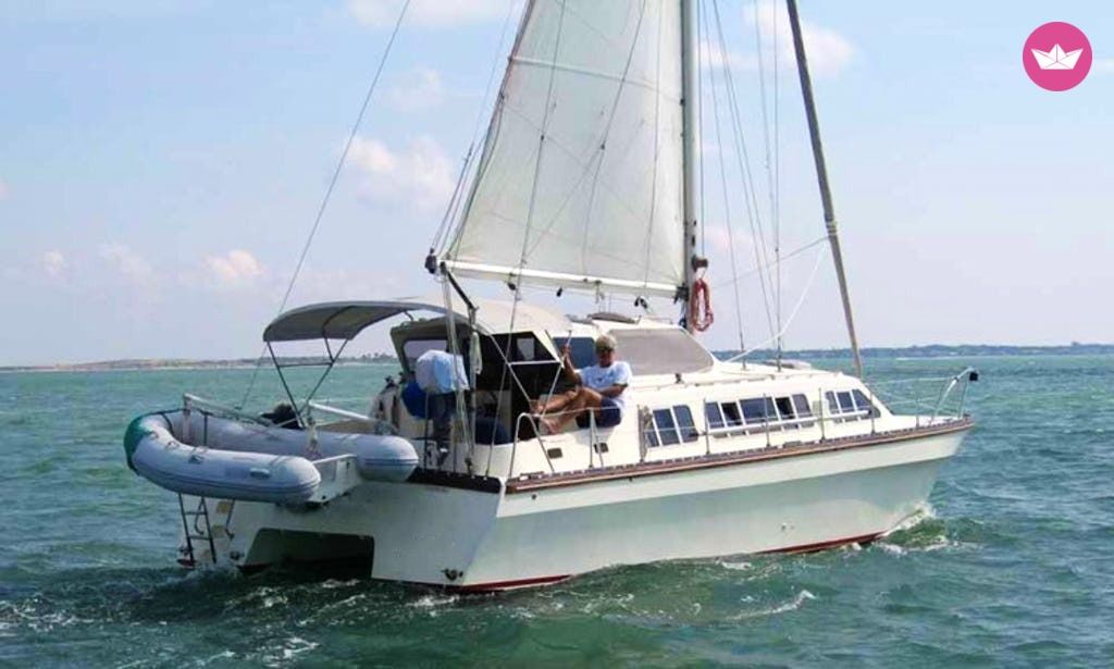 Catamaran Custom Siamese Cat 8m. rental Muang Pattaya