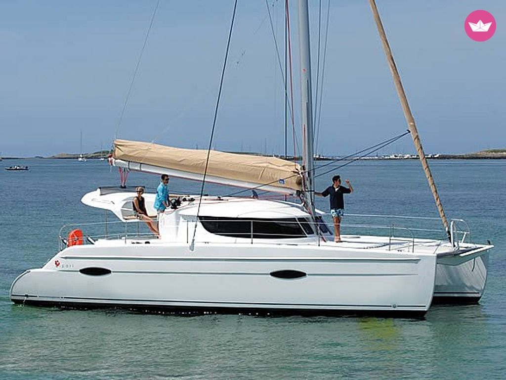 Catamaran FOUNTAINE PAJOT Lipari 41 - NEW FACES 11.95m. Charter in Belize