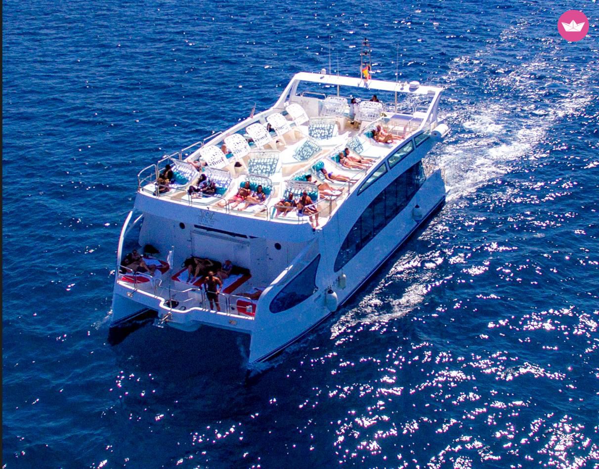 Catamaran Catamaran Excel classique 18.9m. rental Pasito Blanco