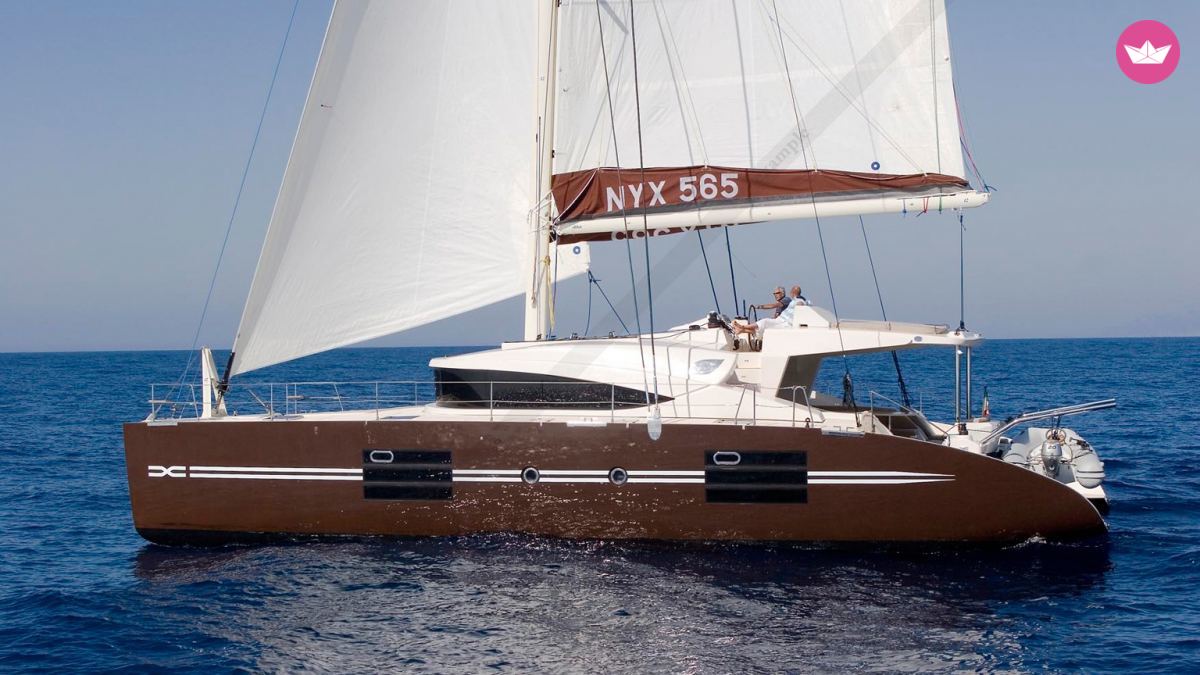 Catamaran NYX 565 17.25m. Charter in Italy