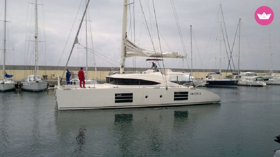 Catamaran NYX 565 17.25m. rental Milazzo