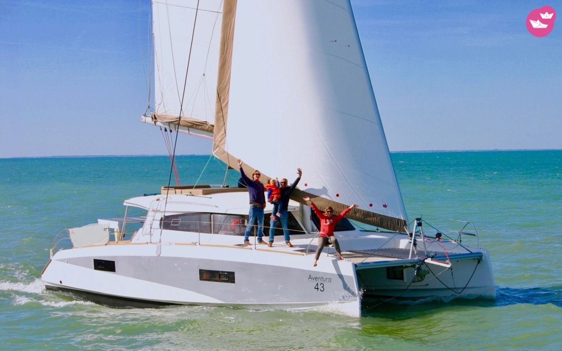 Catamaran Aventura Aventura 43 13.2m. rental La Flotte