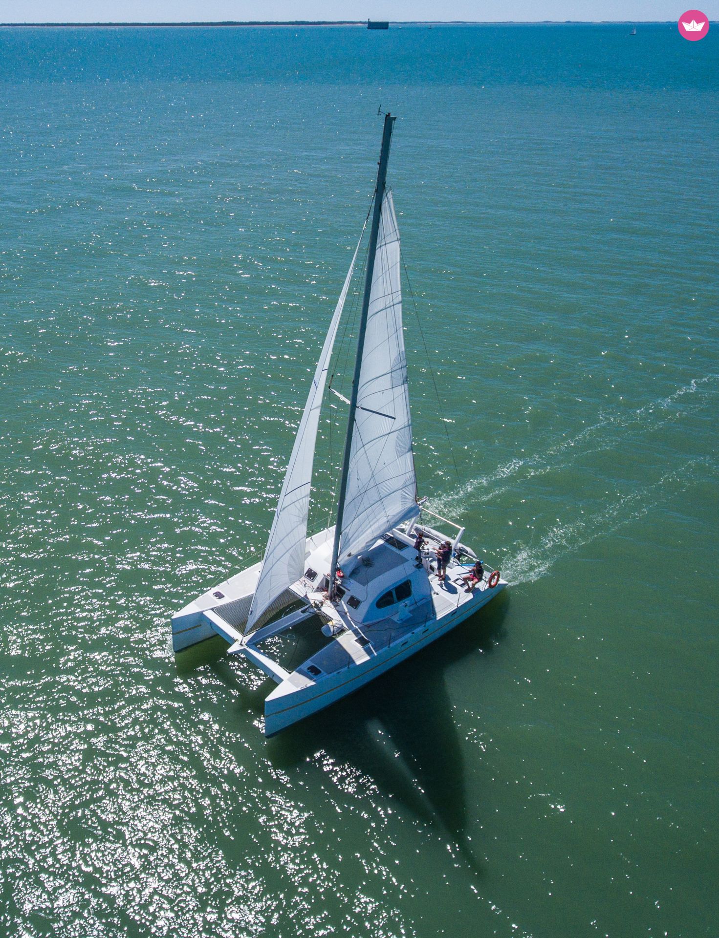 Catamaran Amateur Bronco 132 13.2m. rental La Rochelle
