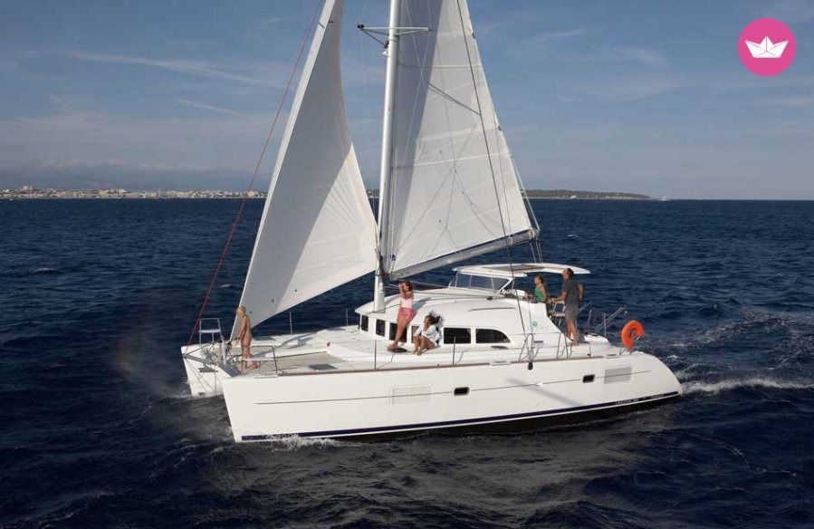 Catamaran LAGOON 380 11.5m. rental La Duquesa