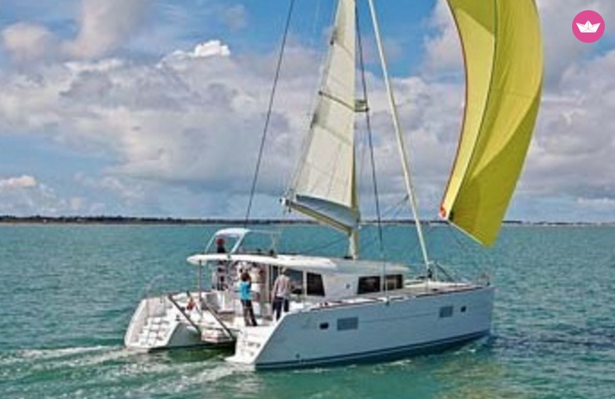 Catamaran LAGOON 400 11.97m. rental Grimaud