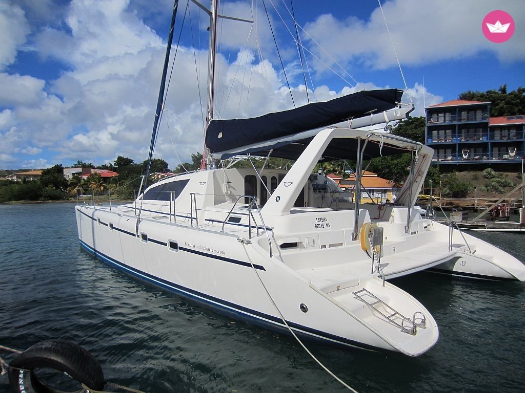 Leopard 4700 Charter in Grenada