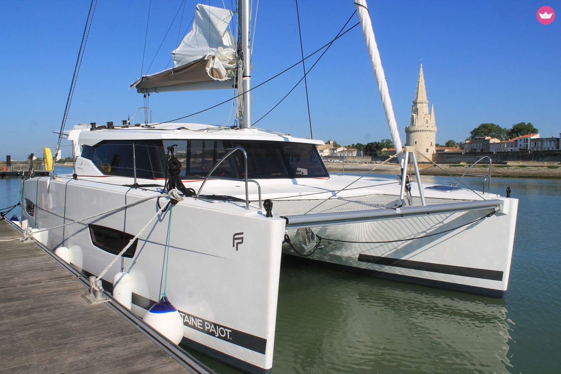 Catamaran FOUNTAINE PAJOT LUCIA 40 11.73m. rental La Rochelle