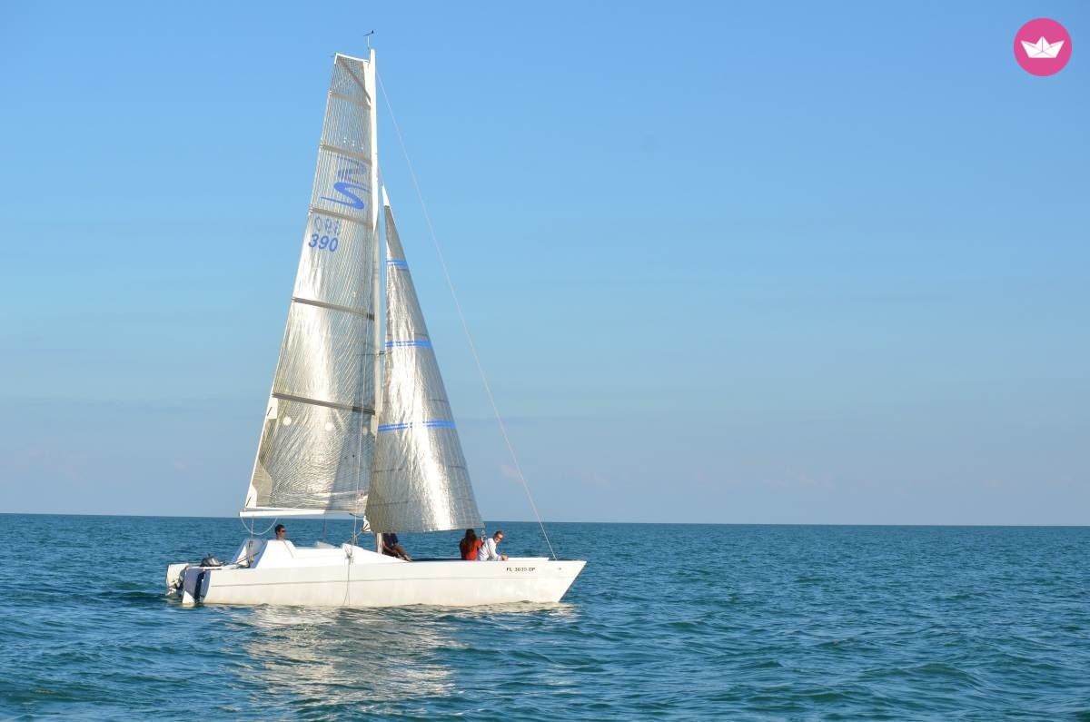 Catamaran Stiletto for 6 people rental Key Largo