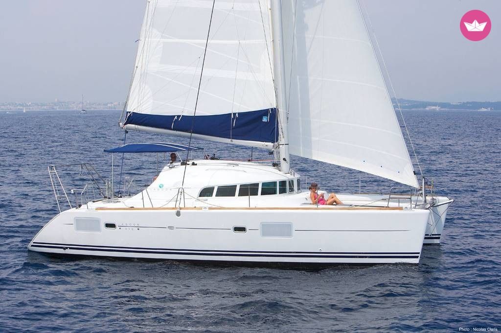 Catamaran LAGOON 410 S2 12.5m. rental Cagliari