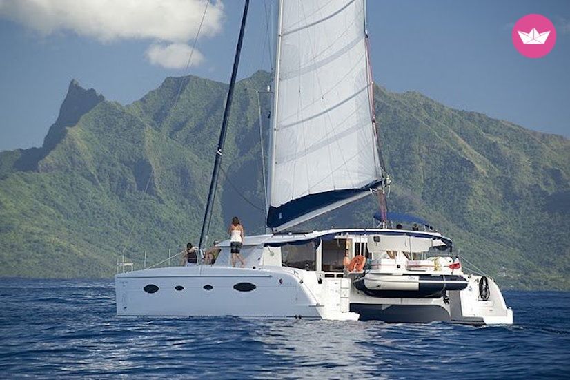 Catamaran FOUNTAINE PAJOT SALINA 48 14.3m. rental Pape'ete