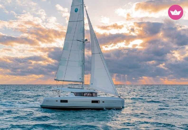 Catamaran LAGOON 42 12.8m. rental Ischia
