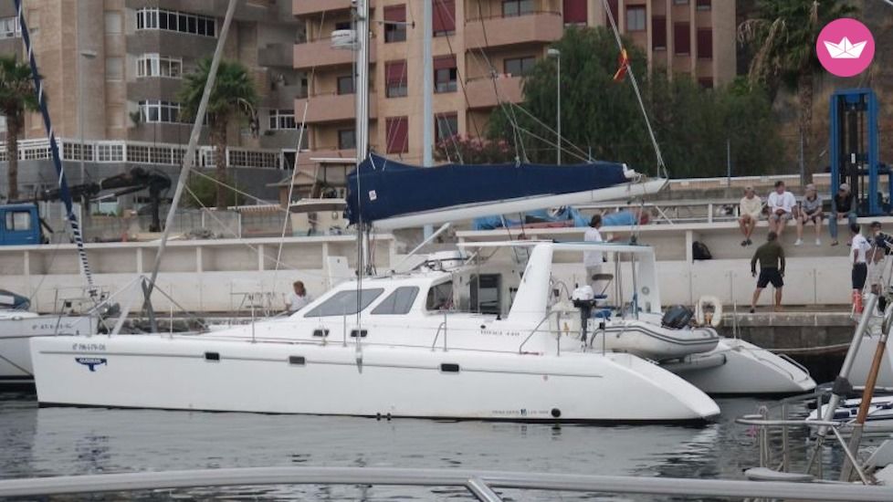 Catamaran Voyage 440 13.86m. Charter in Cuba