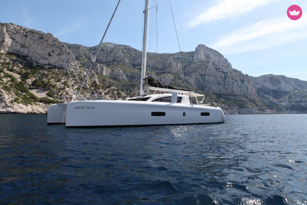 Catamaran OUTREMER OUTREMER 5X 18m. rental Toulon