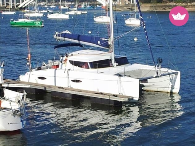 Catamaran FOUNTAINE PAJOT Mahé 10.9m. rental Arzal