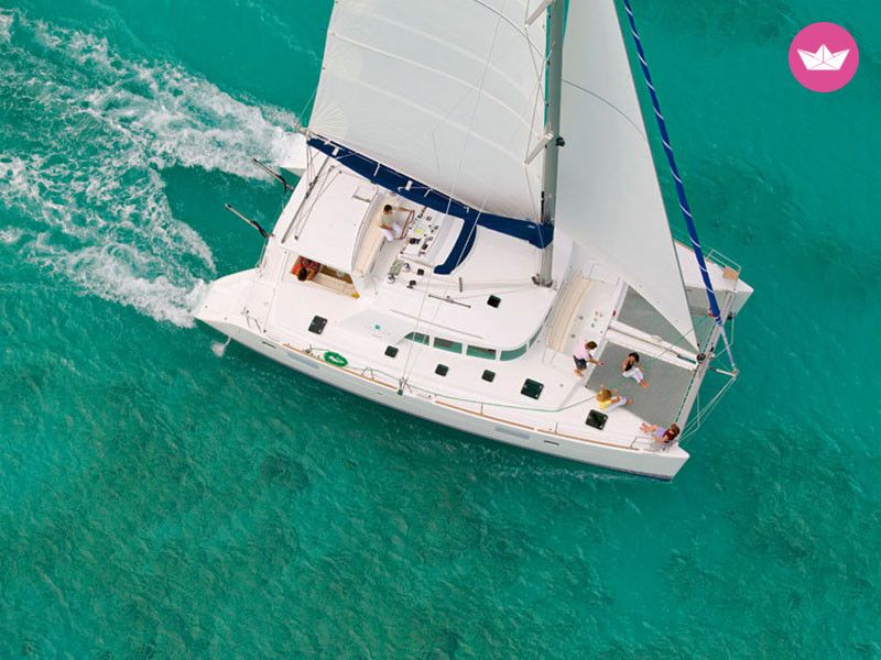 Catamaran LAGOON 440 13.96m. rental Portisco