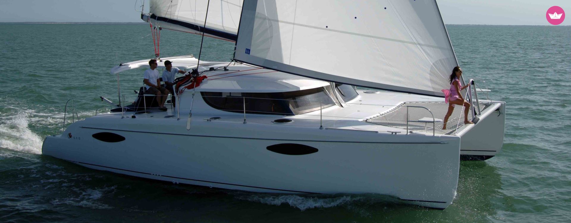 Catamaran FOUNTAINE PAJOT ORANA 44 13.1m. Charter in Martinique