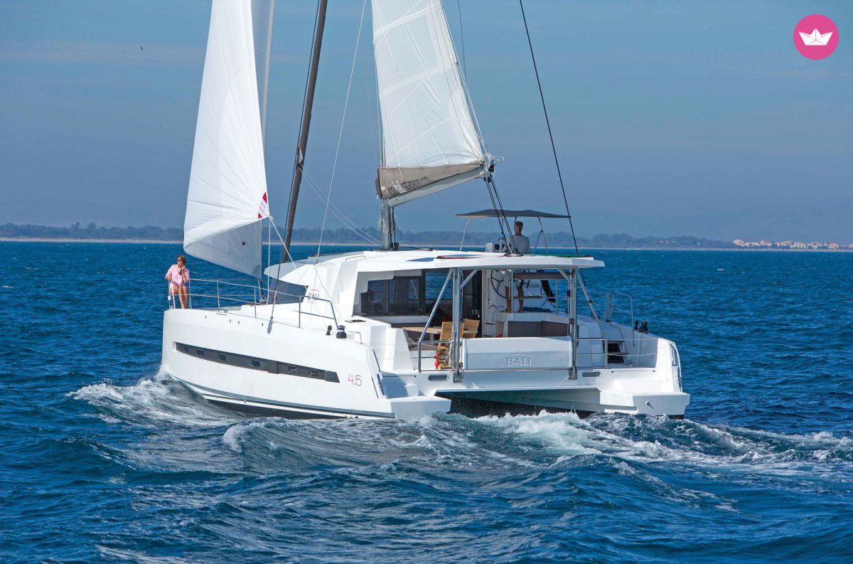 Catamaran BALI - CATANA 4.5 - SCHIELE 13.6m. Charter in Martinique