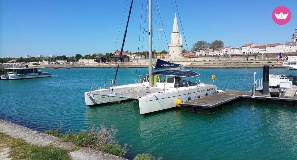 Catamaran Naval Force 3 Prototype 15.5m. rental La Rochelle