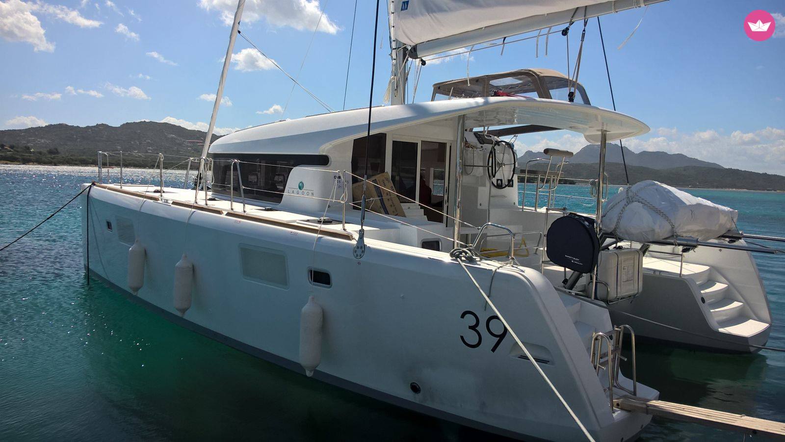 Catamaran LAGOON 39 11.74m. rental Poltu Quatu