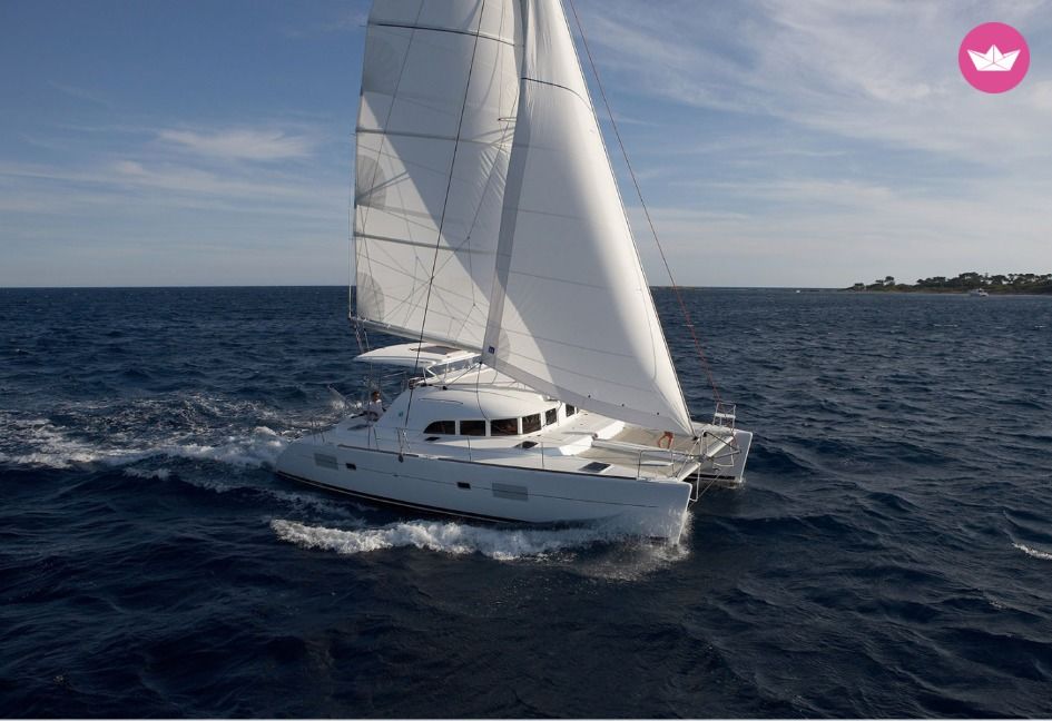 Catamaran LAGOON 380 S2 11.55m. rental Hyères