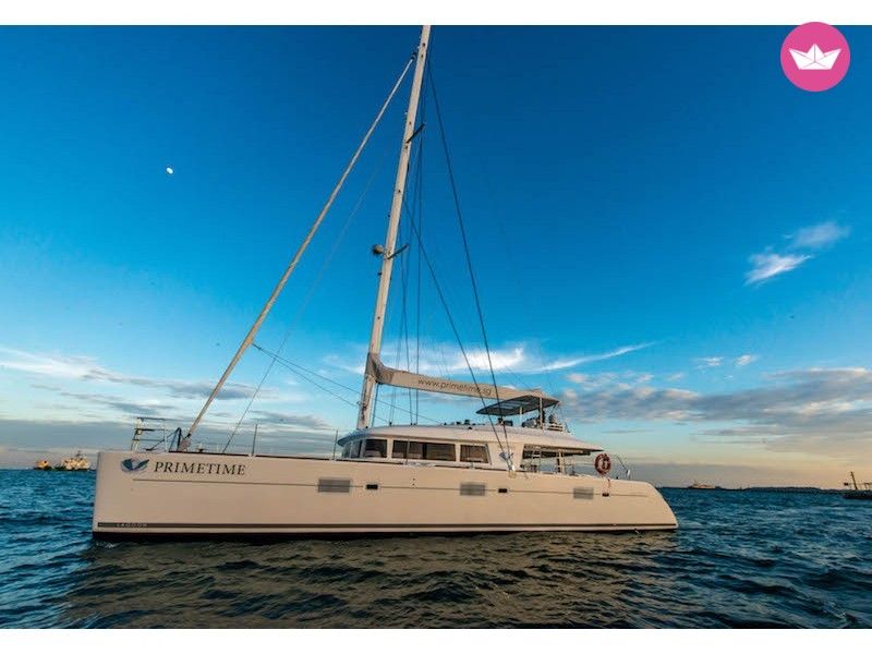 Catamaran LAGOON Lagoon 620 - 5 cab 18.9m. Charter in Malaysia