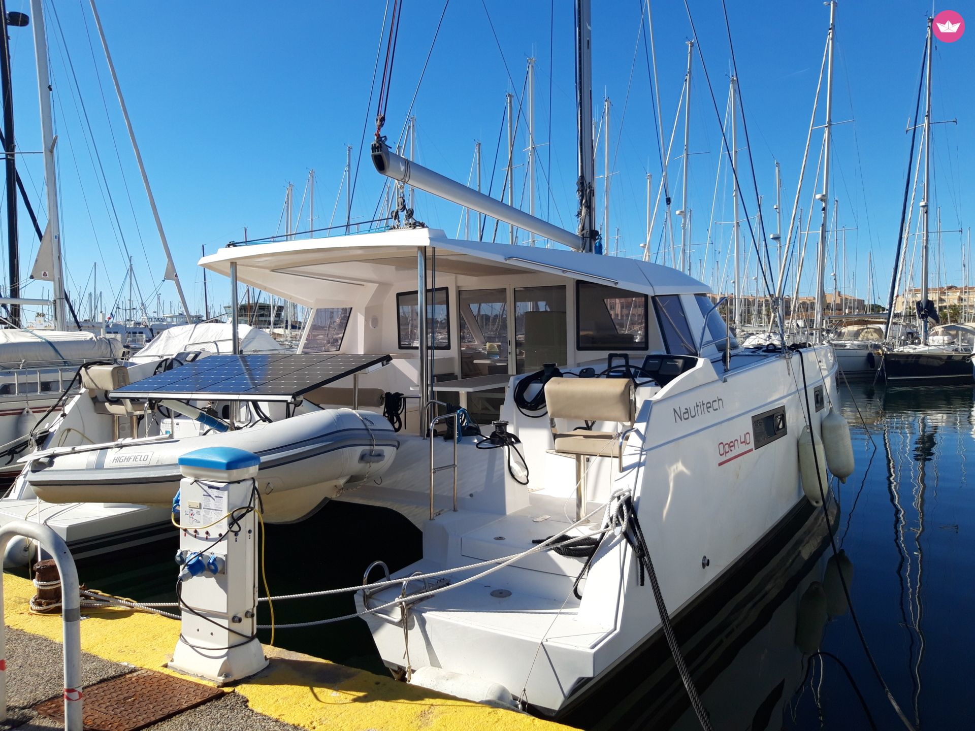 Catamaran BAVARIA Nautitech Open 40 12m. rental Hyères