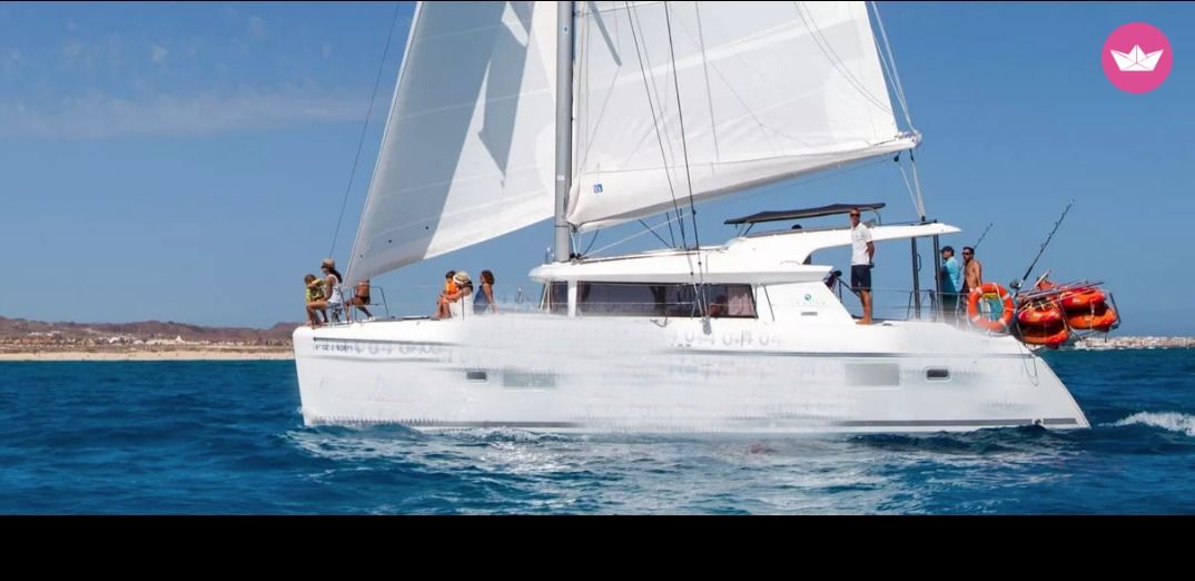 Catamaran LAGOON 421 12.61m. rental Corralejo