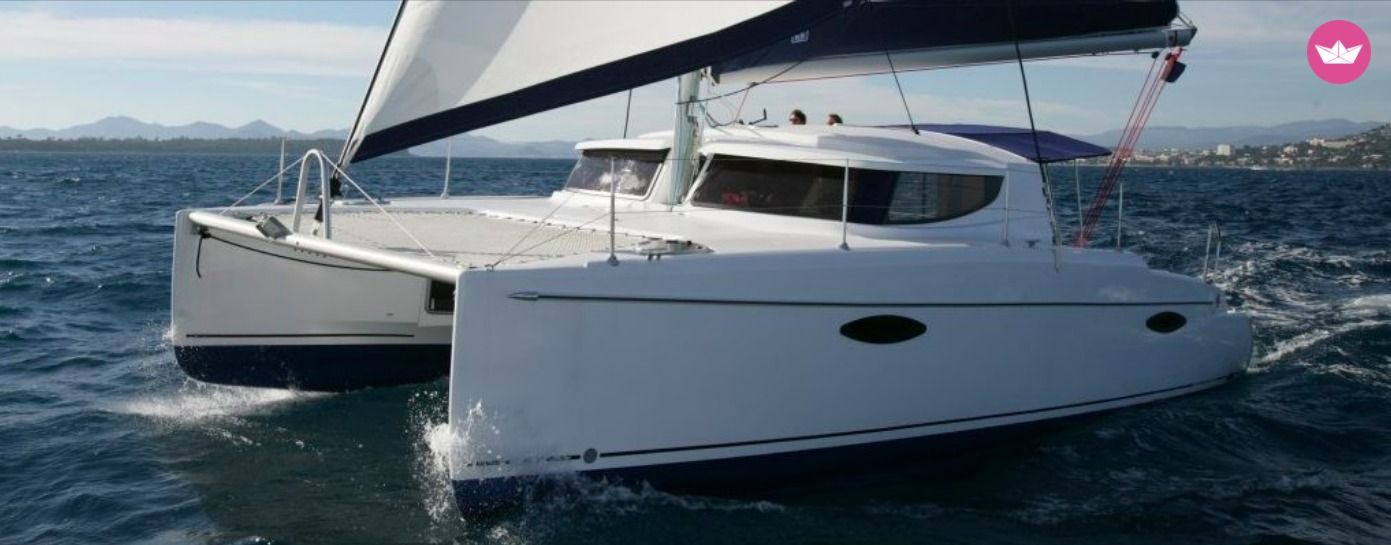 Catamaran FOUNTAINE PAJOT Mahe 36 - MORPION 11m. Charter in Guadeloupe