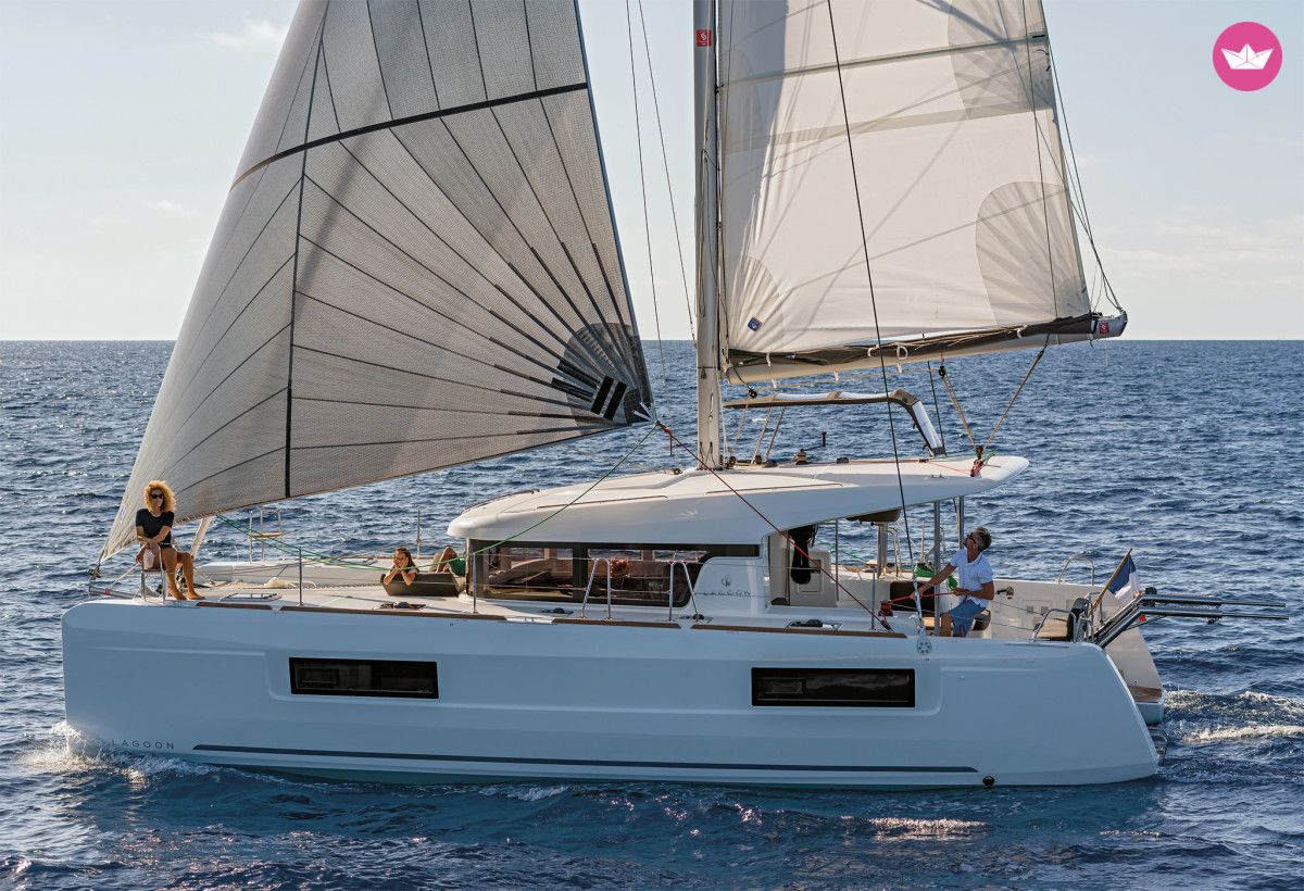 Catamaran LAGOON 40 