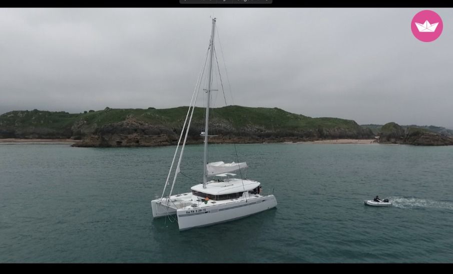Catamaran LAGOON 450 S 13.96m. rental Cambrils