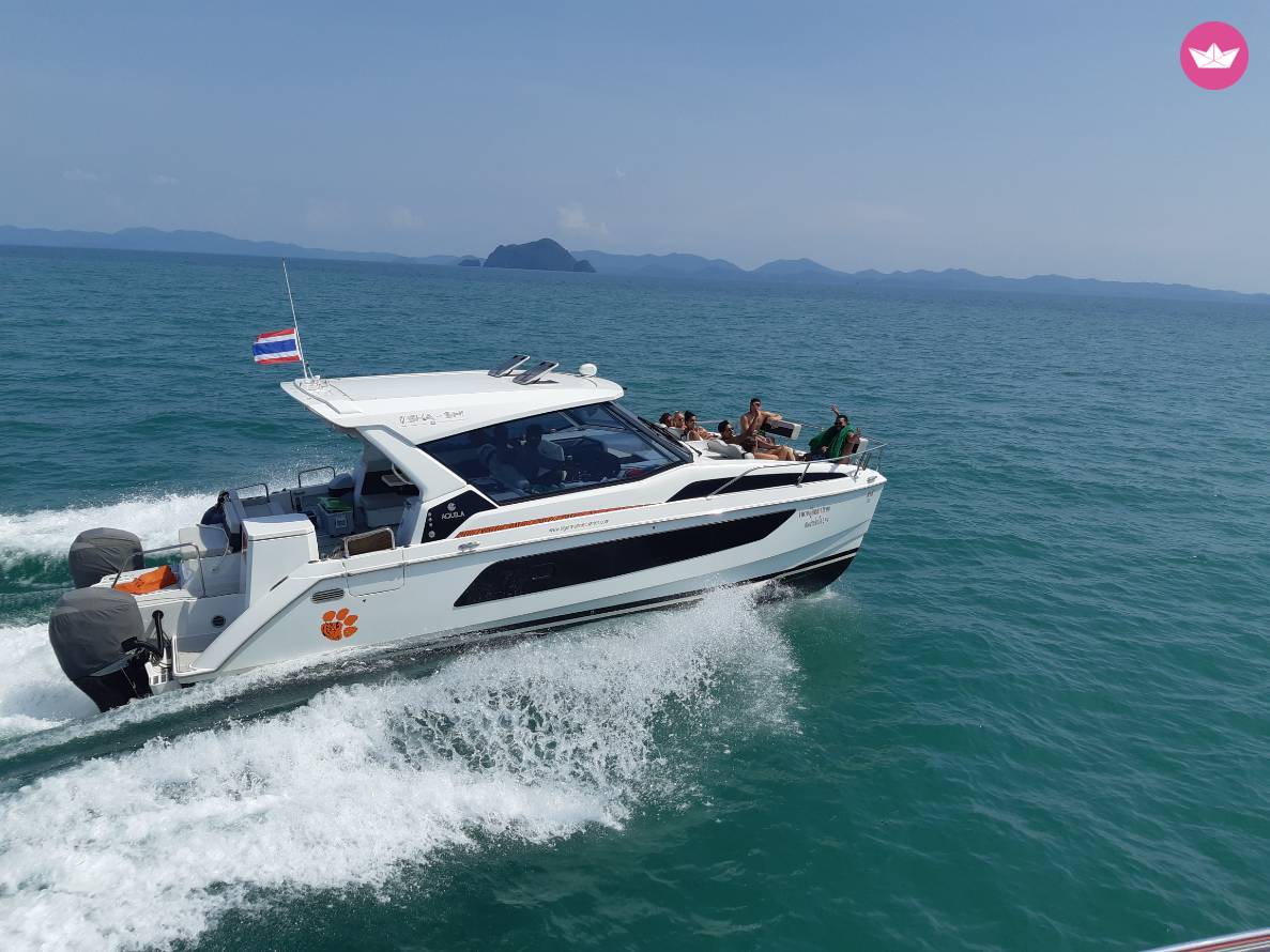 'SHA-SHI' - The Aquila 36ft Catamaran Speed Cruiser Charter in Thailand
