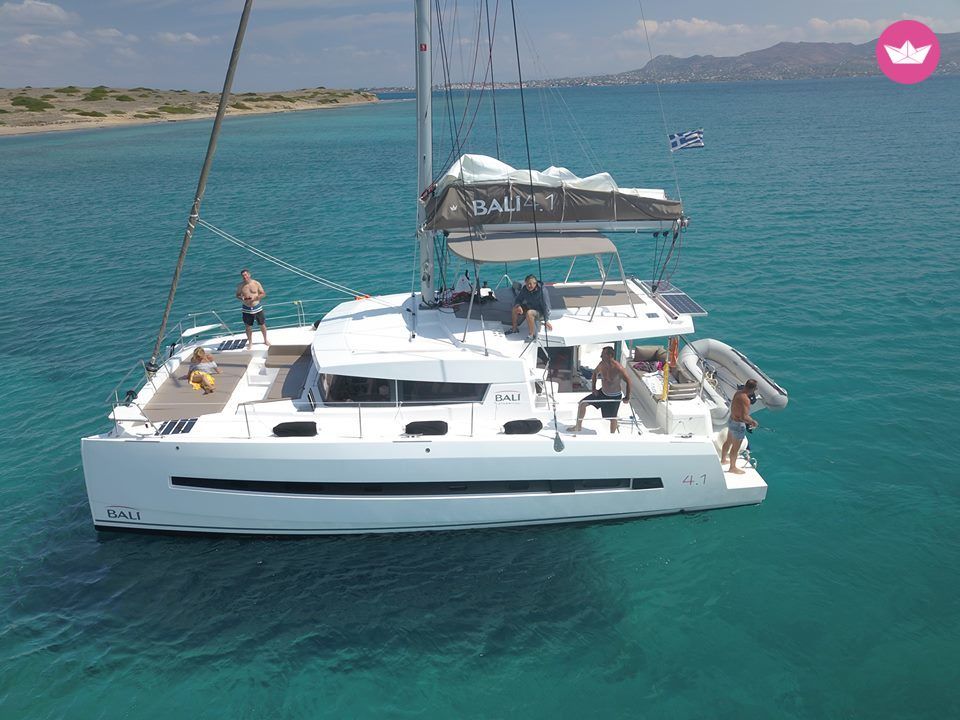 Catamaran Bali 4.1 12.37m. rental Lavrio