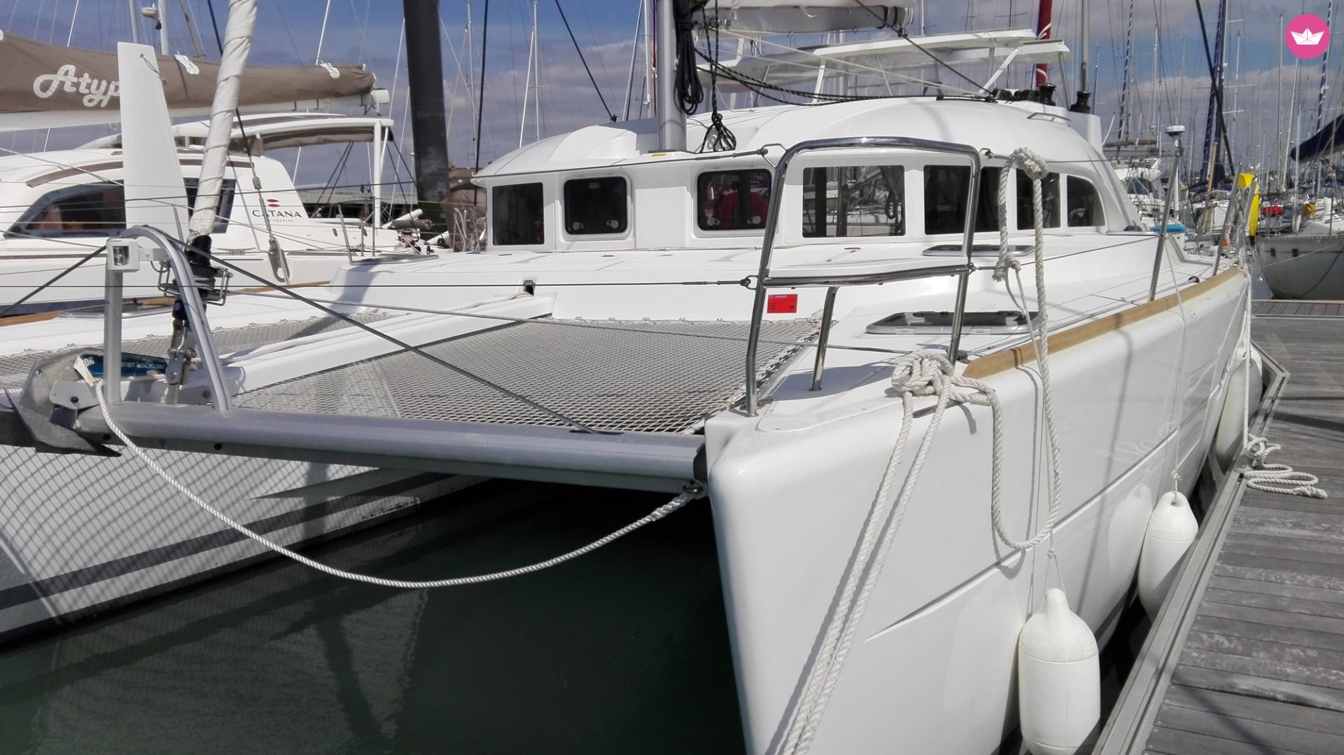 Catamaran LAGOON LAGOON 380 11.55m. Charter in France
