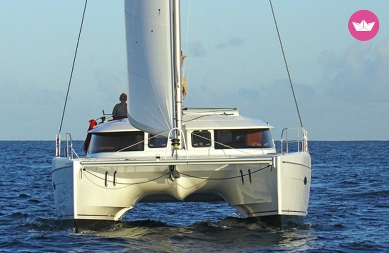 Catamaran FOUNTAINE PAJOT LIPARI 41 11.9m. rental Sainte Luce