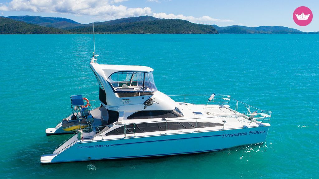 Catamaran Perry Power Catamaran Perry 44.5 PC with A/C 13.57m. Charter in Australia